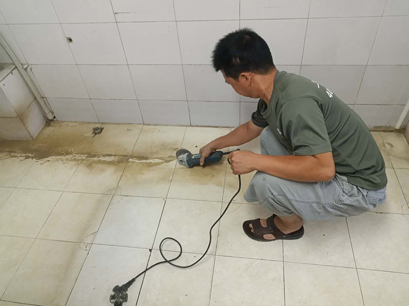 重庆检查漏水公司怎么查找漏点，遇到卫生间漏水应该如何处理